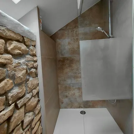 La Petite Maison Blanche