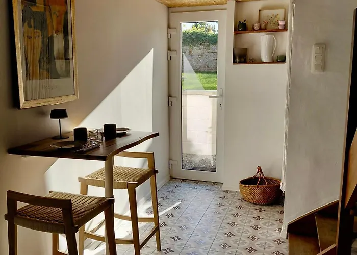 Holiday home La Petite Maison Blanche *