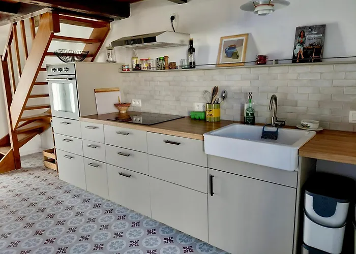 Дом отдыха La Petite Maison Blanche *