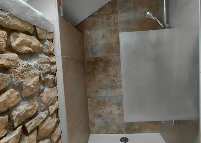 La Petite Maison Blanche